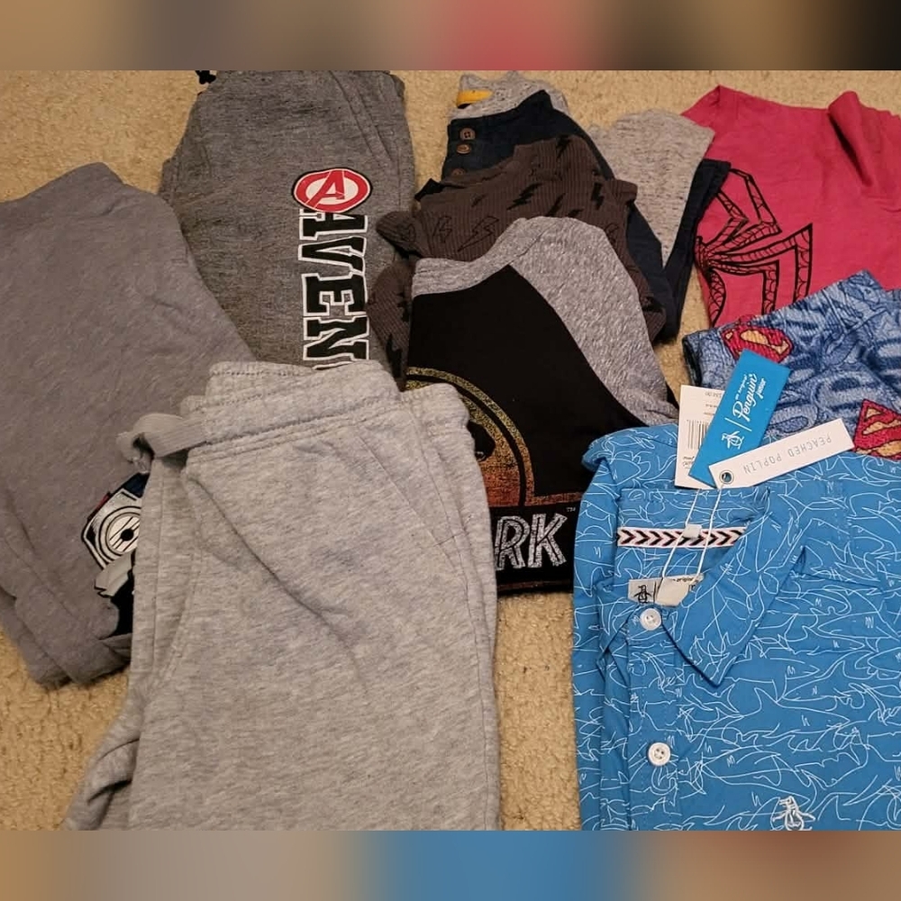 Blue Graphic Kids Shirt Size 5/5t